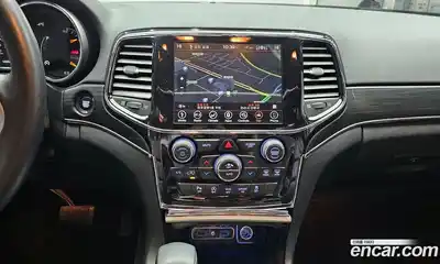 Jeep Cherokee 2019 3.6 Автомат в Москве № 232724, миниатюра 8