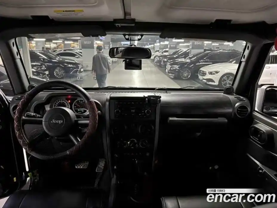 Jeep Wrangler 2010 2.8 Автомат в Москве № 232779, фото 7