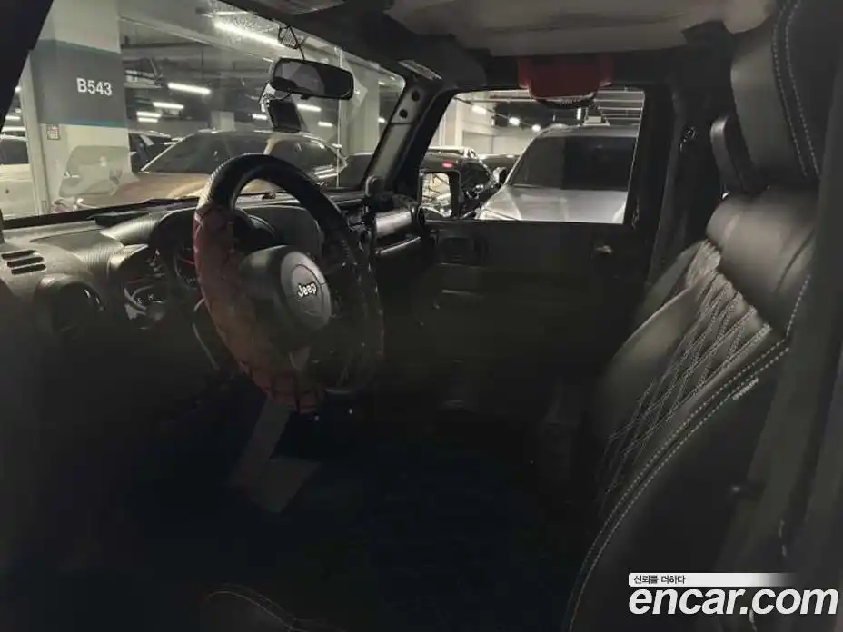 Jeep Wrangler 2010 2.8 Автомат в Москве № 232779, фото 8