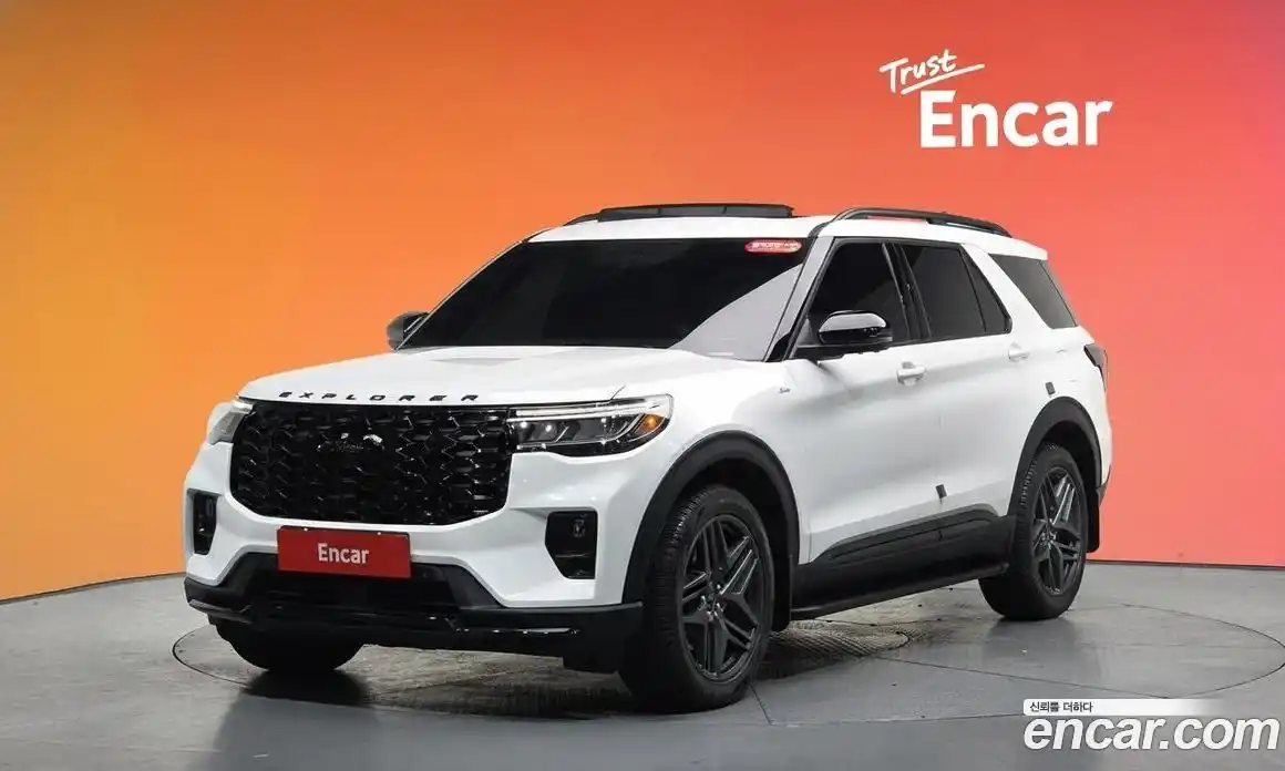 Ford Explorer 2025 2.3 Автомат в Москве № 233039, фото 1