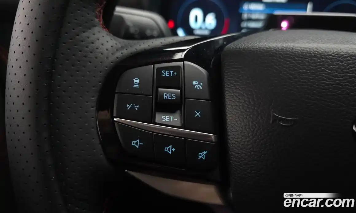 Ford Explorer 2025 2.3 Автомат в Москве № 233039, фото 12