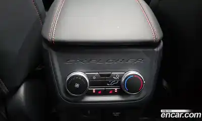 Ford Explorer 2025 2.3 Автомат в Москве № 233039, миниатюра 8