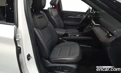 Ford Explorer 2025 2.3 Автомат в Москве № 233039, миниатюра 10