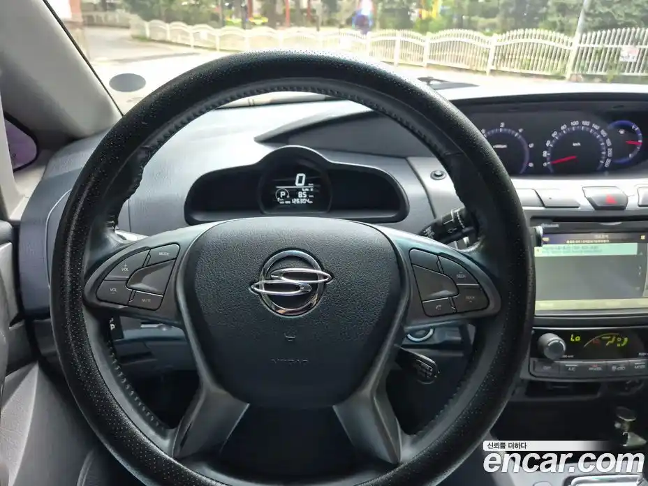 SsangYong Korando 2015 2.0 Автомат в Москве № 237082, фото 6