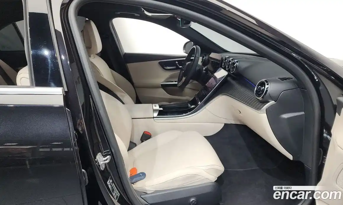 Mercedes-Benz C-Class 2024 2.0 Автомат в Москве № 238356, фото 19