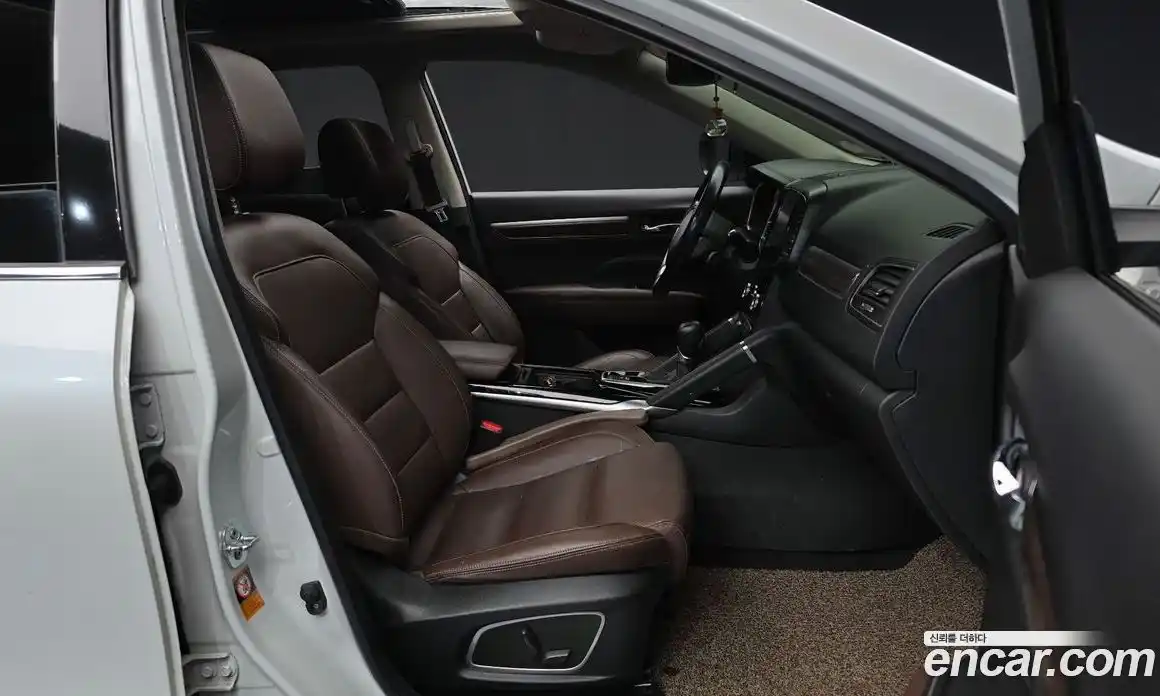 Renault QM6 2020 2.0 Автомат в Москве № 242640, фото 9