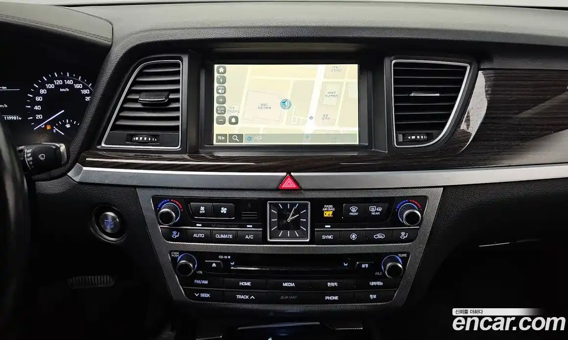 Genesis G80 2018 3.3 Автомат в Москве № 24352, фото 19