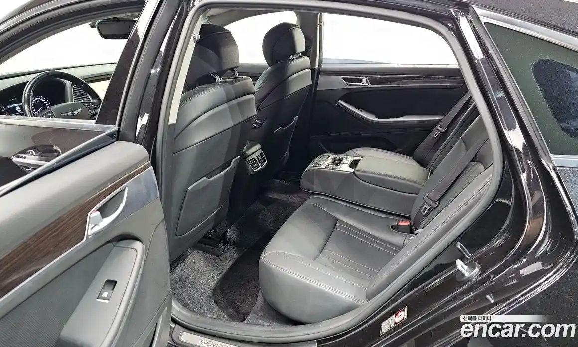 Genesis G80 2018 3.3 Автомат в Москве № 24352, фото 10