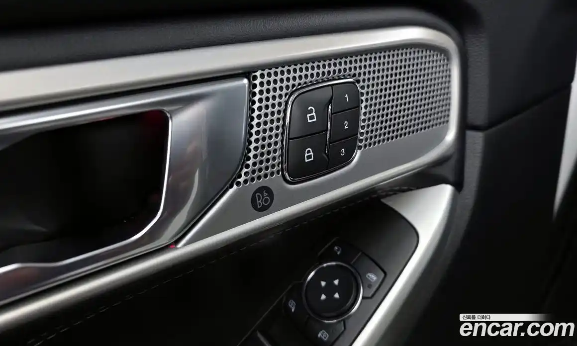 Ford Explorer 2021 2.3 Автомат в Москве № 255569, фото 16