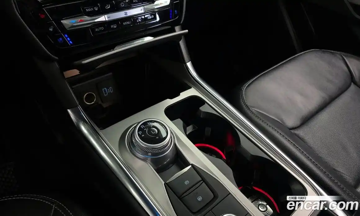 Ford Explorer 2021 2.3 Автомат в Москве № 255569, фото 19