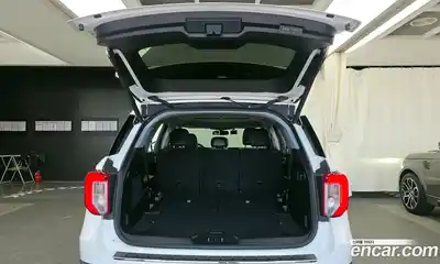 Ford Explorer 2021 2.3 Автомат в Москве № 255569, миниатюра 5