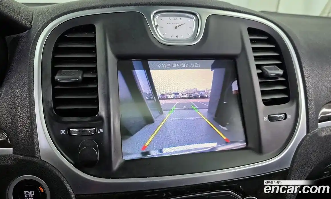 Chrysler 300C 2015 3.6 Автомат в Москве № 256755, фото 15