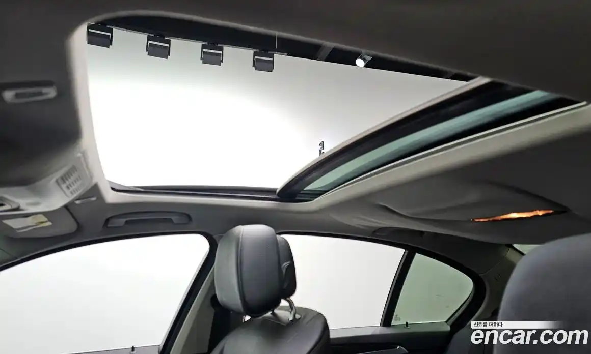 BMW 5-Series 2012 2.0 Автомат в Москве № 260452, фото 19