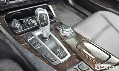 BMW 5-Series 2012 2.0 Автомат в Москве № 260452, миниатюра 9