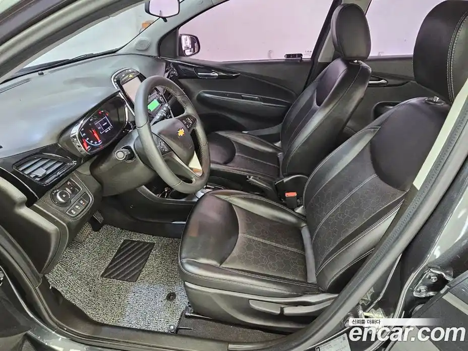 Chevrolet Spark 2018 1.0 Автомат в Москве № 26191, фото 17