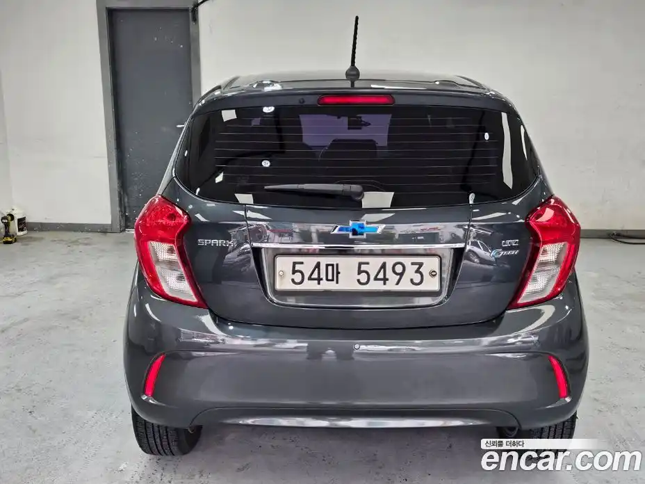 Chevrolet Spark 2018 1.0 Автомат в Москве № 26191, фото 8