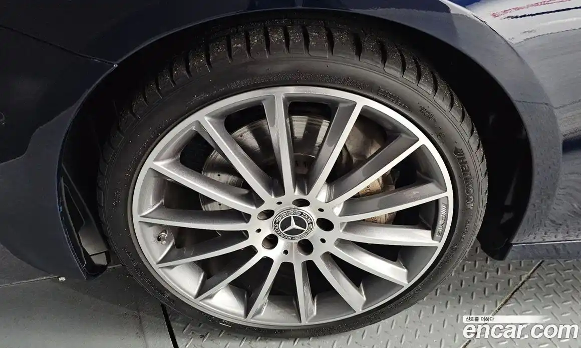 Mercedes-Benz E-Class 2021 2.0 Автомат в Москве № 263485, фото 12