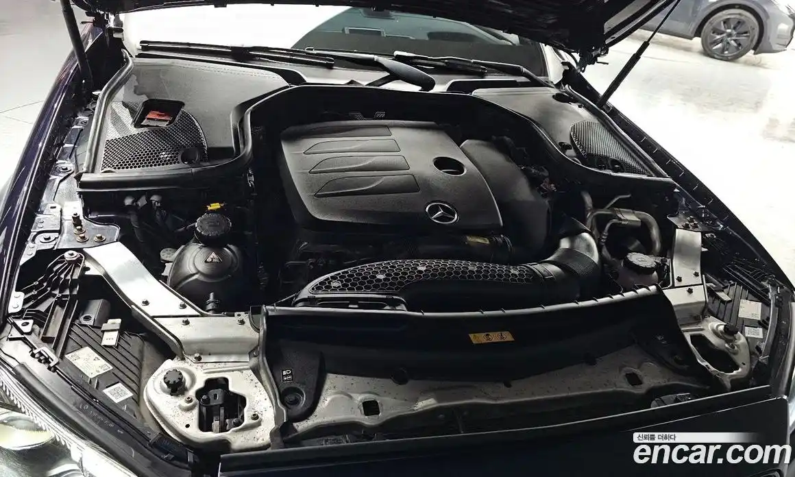 Mercedes-Benz E-Class 2021 2.0 Автомат в Москве № 263485, фото 18