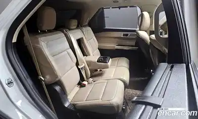 Ford Explorer 2020 2.3 Автомат в Москве № 273403, миниатюра 4