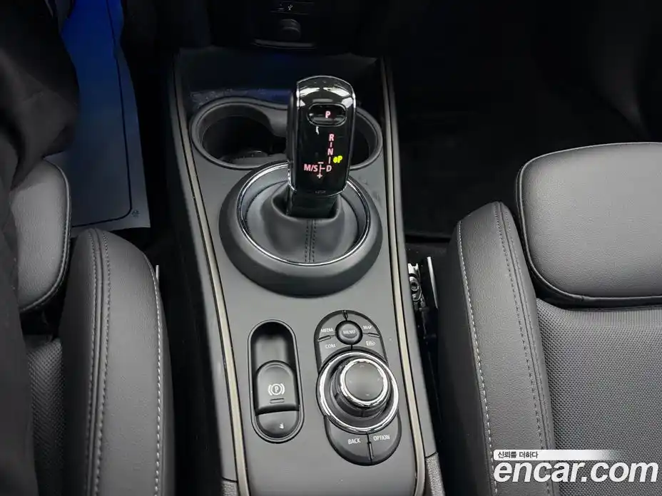 Mini Countryman 2024 1.5 Автомат в Москве № 274002, фото 14