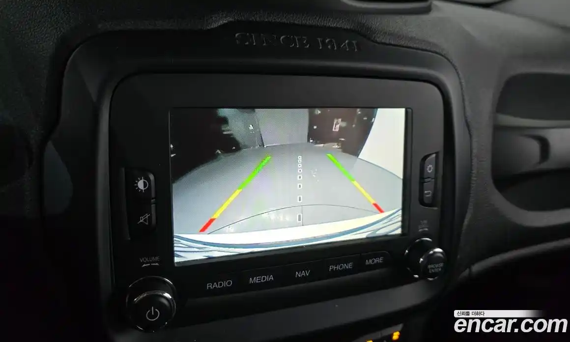 Jeep Renegade 2015 2.0 Автомат в Москве № 278916, фото 8