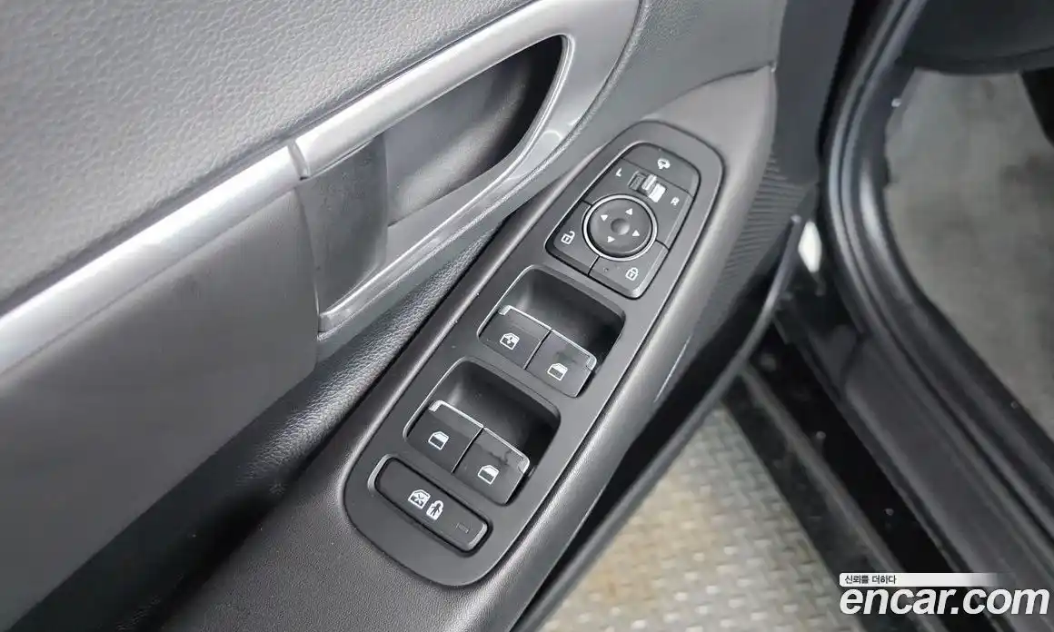 Hyundai Sonata 2022 2.0 Автомат в Москве № 283908, фото 19