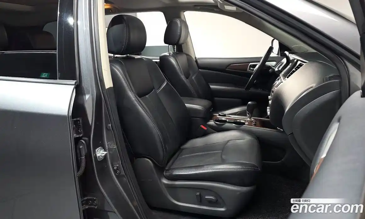 Nissan Pathfinder 2018 3.5 Автомат в Москве № 285050, фото 14