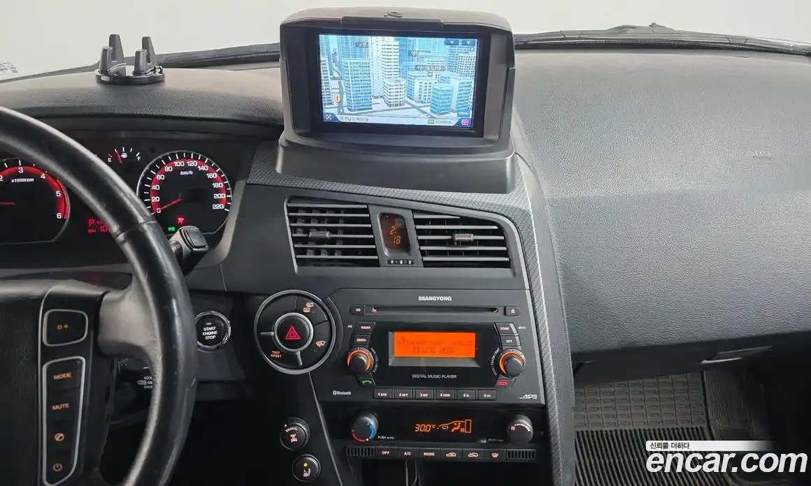 SsangYong Korando 2015 2.0 Автомат в Москве № 290975, фото 14