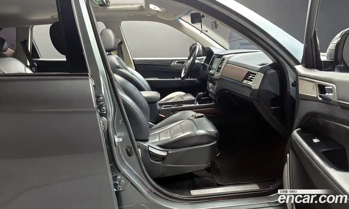 SsangYong Rexton 2018 2.2 Автомат в Москве № 29519, фото 10