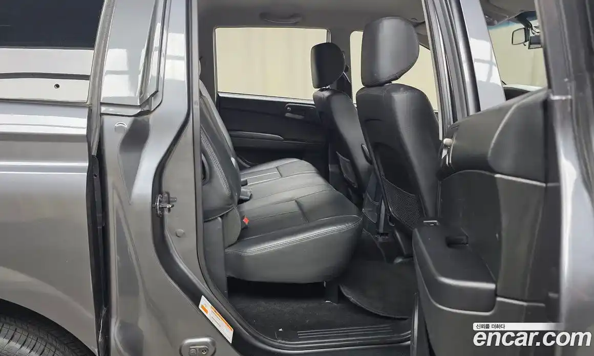 SsangYong Korando 2017 2.2 Механическая в Москве № 29696, фото 15