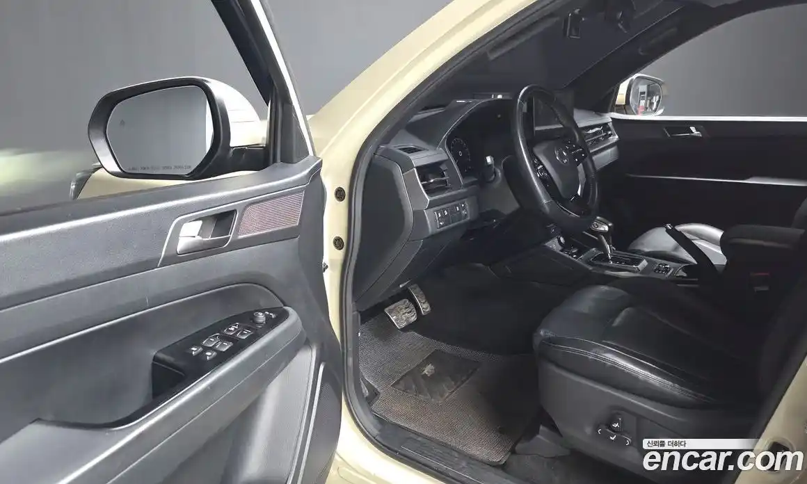 SsangYong Rexton 2024 2.2 Автомат в Москве № 30049, фото 3