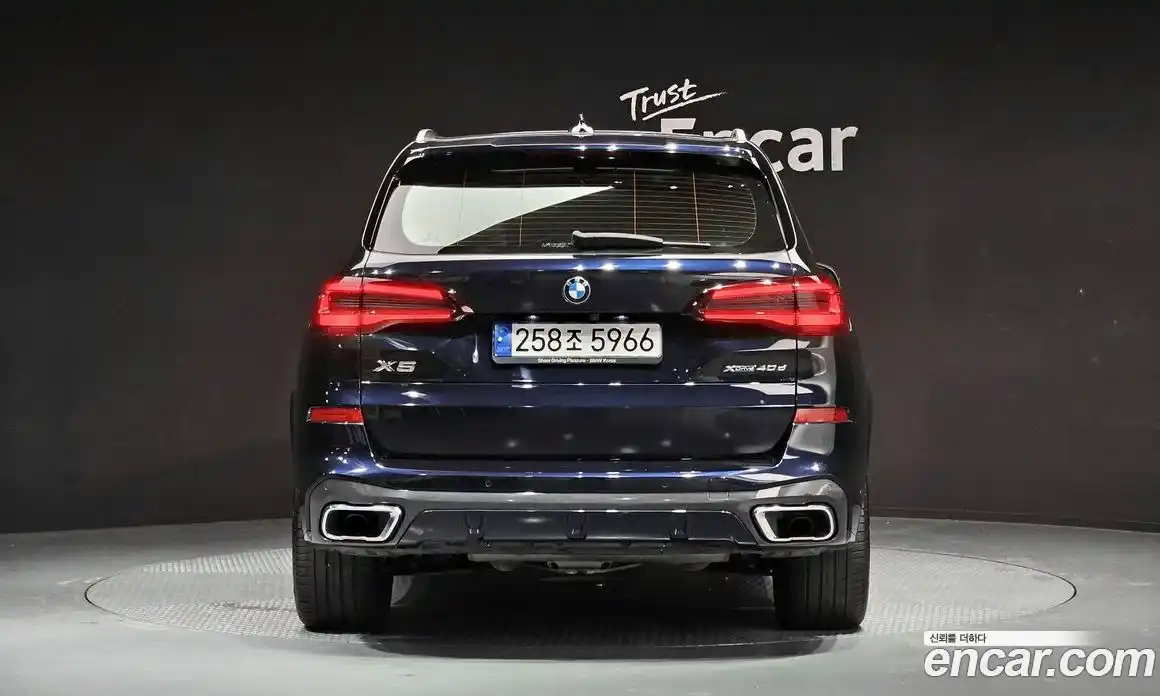 BMW X5 2022 3.0 Автомат в Москве № 303029, фото 4