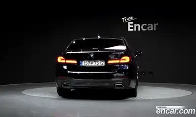 BMW 5-Series 2021 2.0 Автомат в Москве № 303647, миниатюра 12