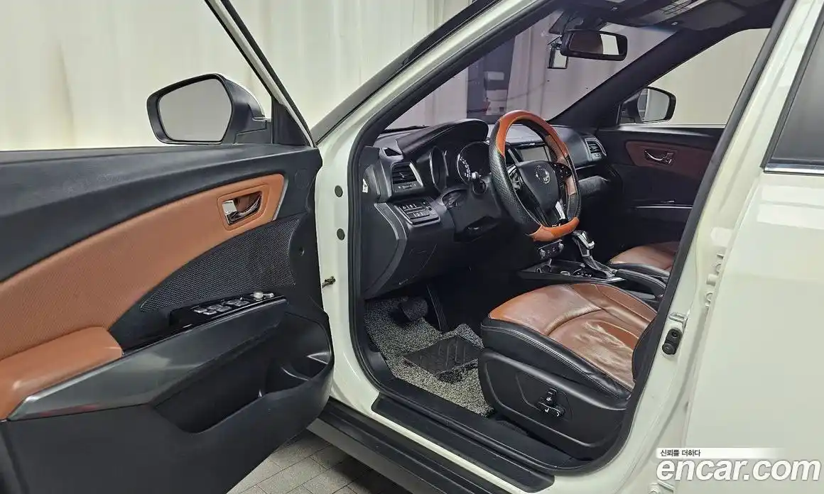 SsangYong TIBOLI 2019 1.6 Автомат в Москве № 31287, фото 15