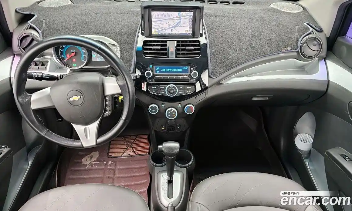 Chevrolet Spark 2014 1.0 Автомат в Москве № 314581, фото 9