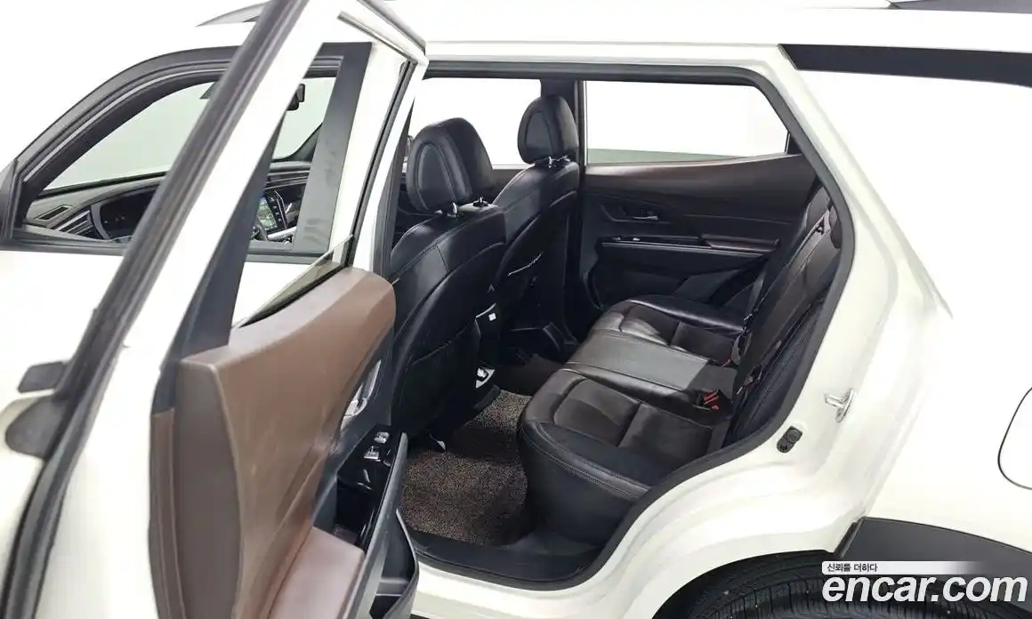 SsangYong Korando 2021 1.5 Автомат в Москве № 31497, фото 19