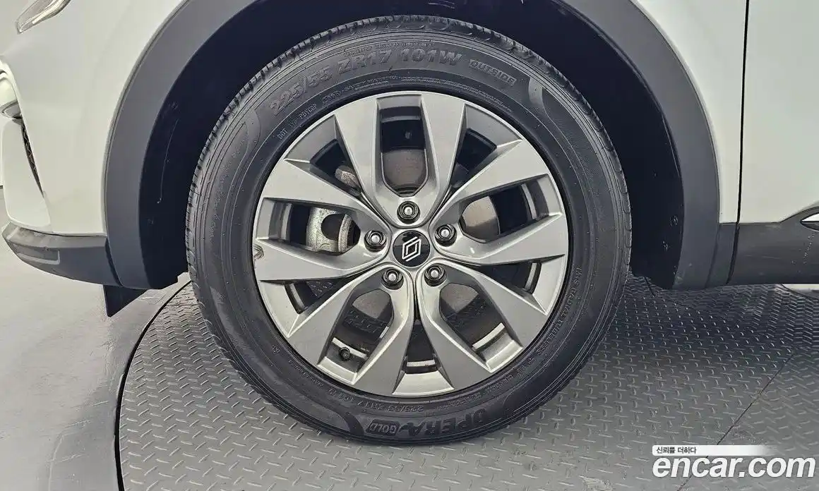 Renault Arkana 2025 1.6 Автомат в Москве № 316332, фото 17