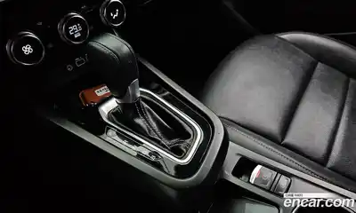 Renault Arkana 2025 1.6 Автомат в Москве № 316332, миниатюра 6