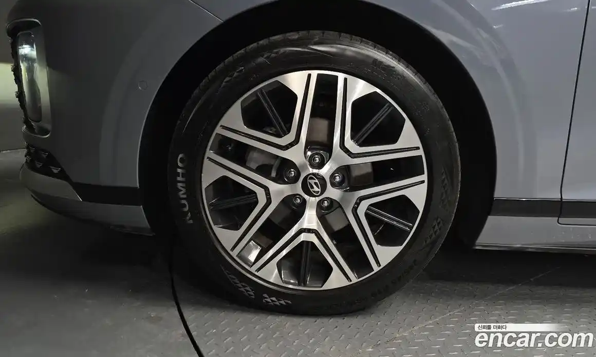 Hyundai Grandeur 2023 1.6 Автомат в Москве № 320062, фото 4