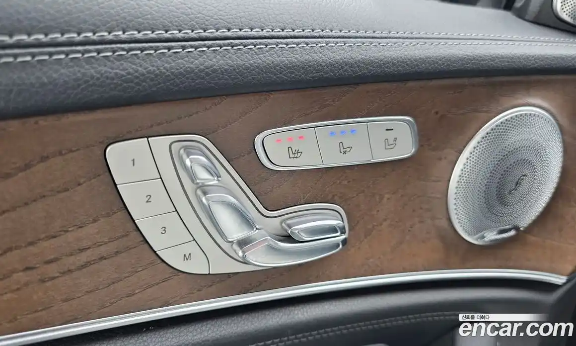 Mercedes-Benz E-Class 2017 2.0 Автомат в Москве № 325131, фото 14