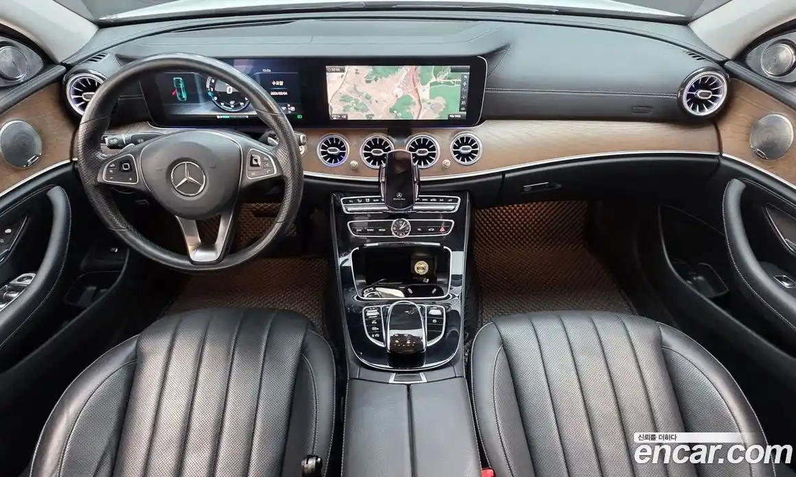 Mercedes-Benz E-Class 2017 2.0 Автомат в Москве № 325131, фото 7