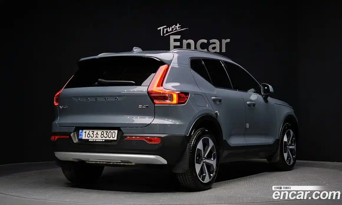 Volvo XC40 2023 2.0 Автомат в Москве № 326028, фото 3