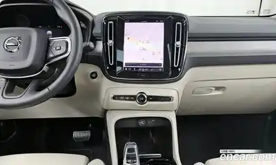 Volvo XC40 2023 2.0 Автомат в Москве № 326028, миниатюра 6