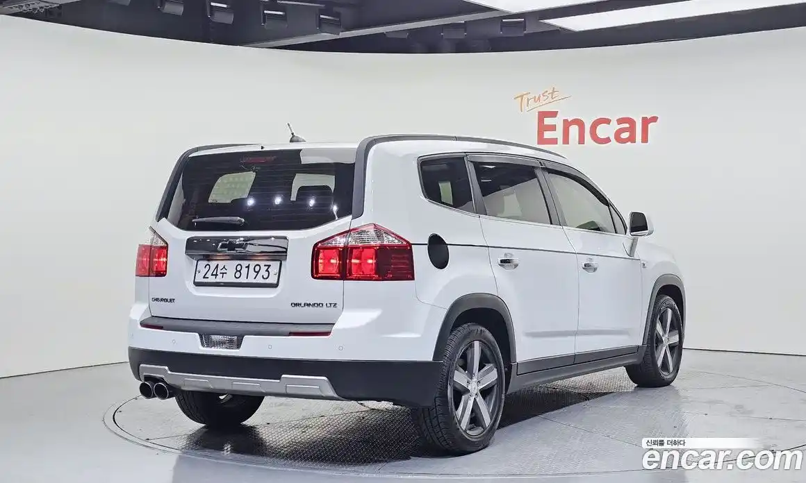 Chevrolet Orlando 2013 2.0 Автомат в Москве № 327104, фото 4