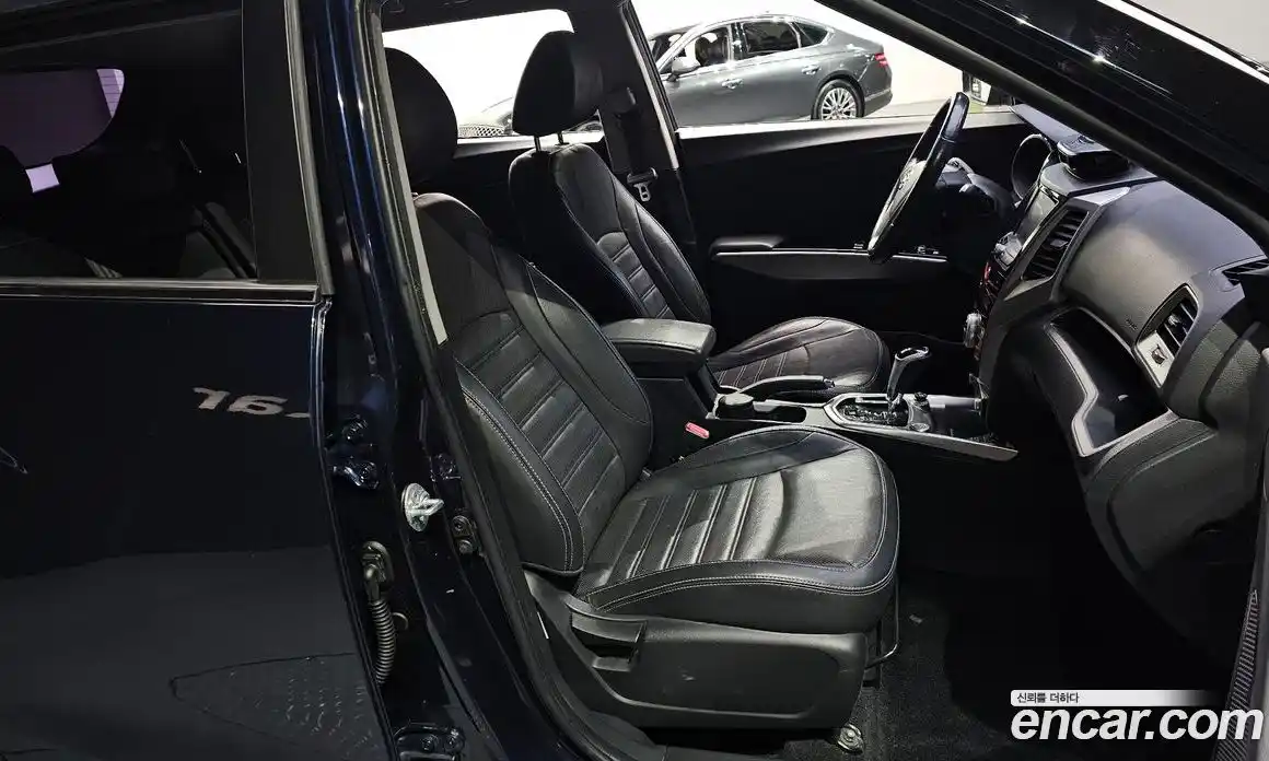 SsangYong TIBOLI 2015 1.6 Автомат в Москве № 32925, фото 10