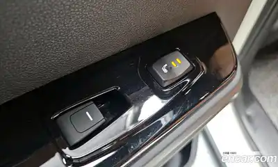 SsangYong Torres 2024 1.5 Автомат в Москве № 33208, миниатюра 3