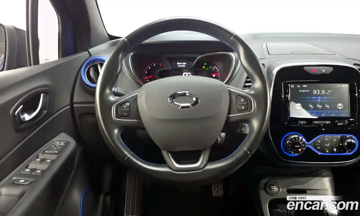 Renault QM3 2018 1.5 Автомат в Москве № 333673, фото 13