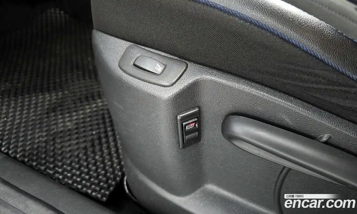 Renault QM3 2018 1.5 Автомат в Москве № 333673, фото 17