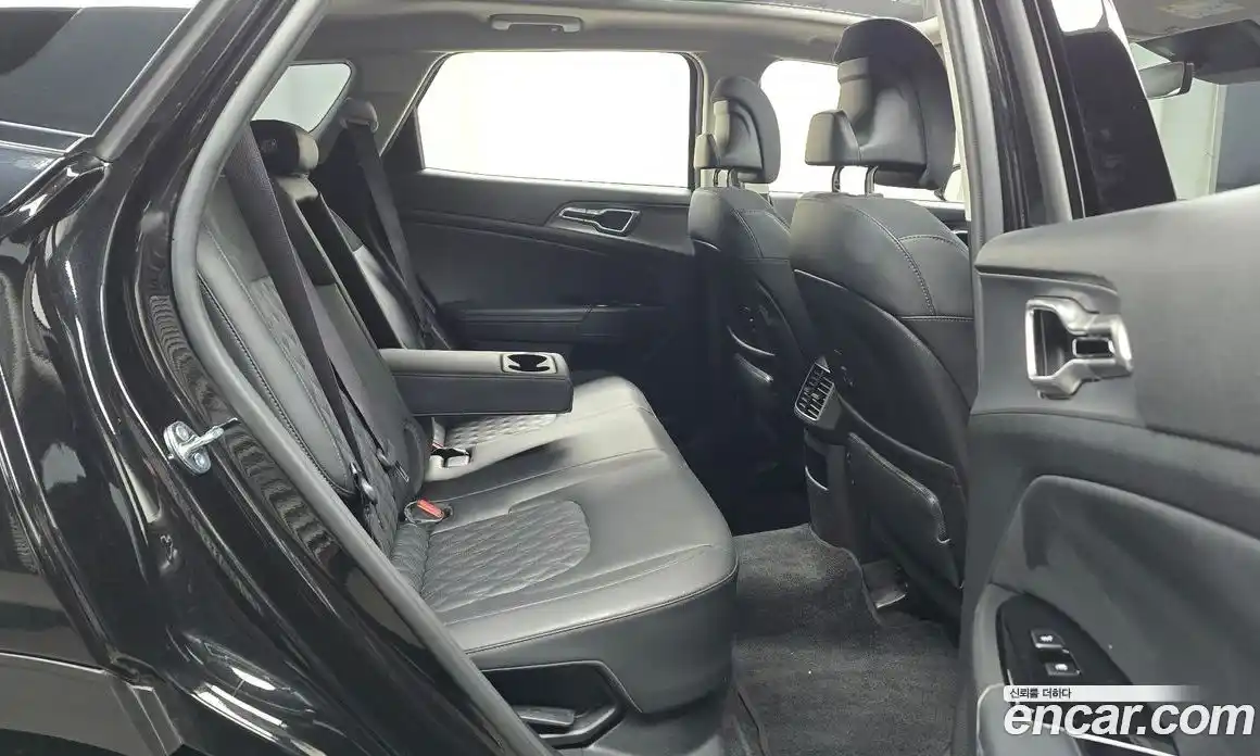 Kia Sportage 2023 1.6 Автомат в Москве № 338235, фото 13