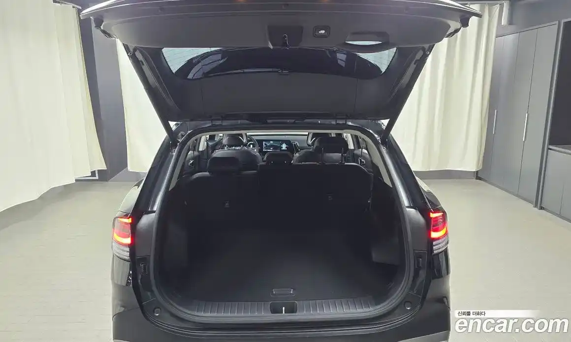 Kia Sportage 2023 1.6 Автомат в Москве № 338235, фото 17